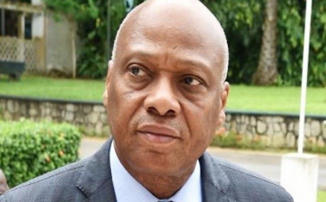 Curieux trou de mémoire de Jean-Claude Brou