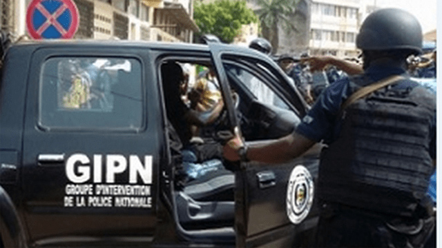 Togo : une femme braquée par trois individus en tenue de corps habillé à Adamavo