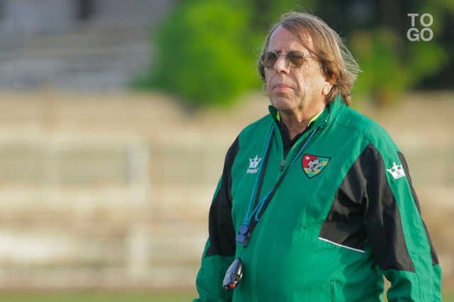 Togo, Football : Sélection nationale, Claude Le Roy tient les câbles