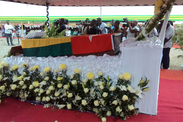 Kossivi Egbetonyo à propos de Jimi Hope : « Il a aimé la terre qui l’a vu naître »