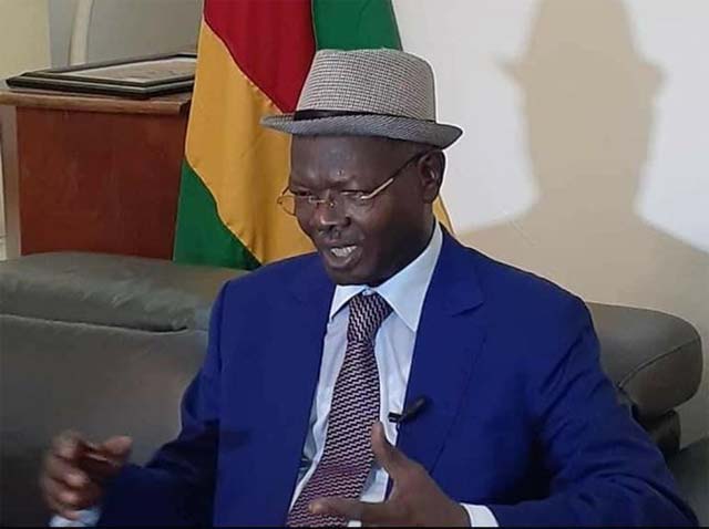 Interview d’Agbéyomé Kodjo : « Le champ de maïs, mon combat, le pétrogate, le Bolloregate, Faure Gnassingbé, Macron et moi »