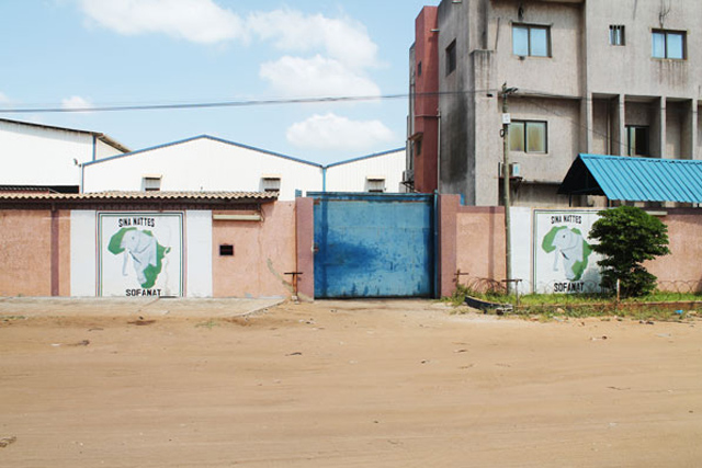 Licenciement abusif de 170 travailleurs de SOFANAT : GilbertBawara et la CSTT indifférents au sort des employés