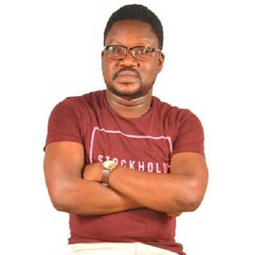 Ces Togolais aux bras croisés et le super-homme qu’ils attendent, attendent et attendent depuis une éternité