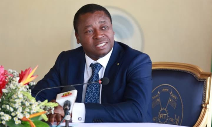 Décès de Me Agboyibo : Enfin le Gouvernement togolais lui rend de vibrants hommages 4 jours après