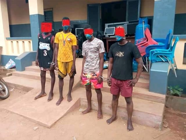 Un grand rappeur Togolais arrêté pour cambriolage