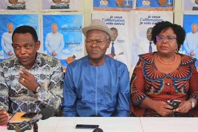 LE POUVOIR FACE A LA DMK : La peur a changé de camp