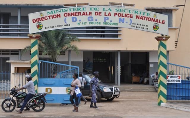 Togo : la police met en vente plus de 1000 motos et 55 voitures