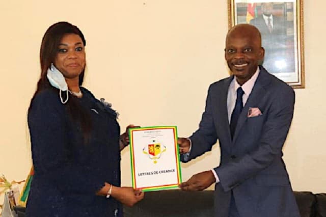 Rokhaya Bâ, la nouvelle ambassadrice du Sénégal au Togo, prend officiellement fonction