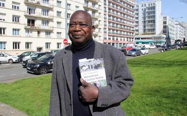 Kofi Yamgnane, le destin incroyable d&rsquo;un enfant de la brousse devenu élu de la République