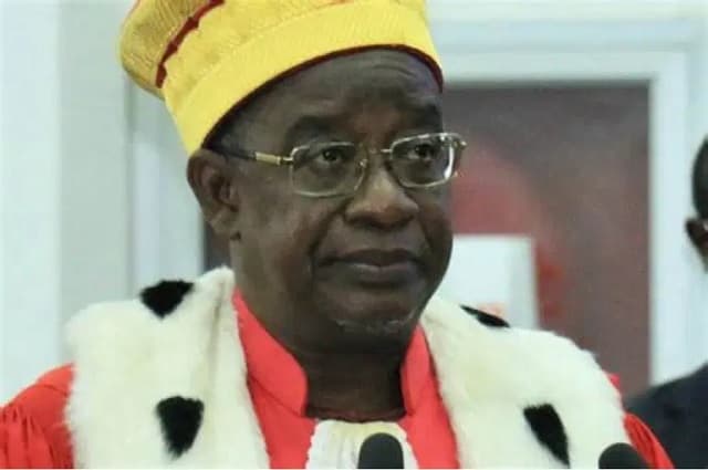 Togo : Un employé évincé du personnel de la Cour suprême