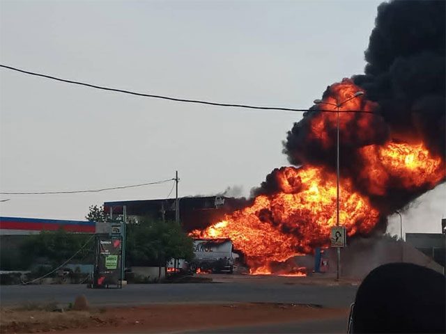 Togo/Grand incendie à Dapaong : une station d’essence (SANOL) en feu (Vidéos)