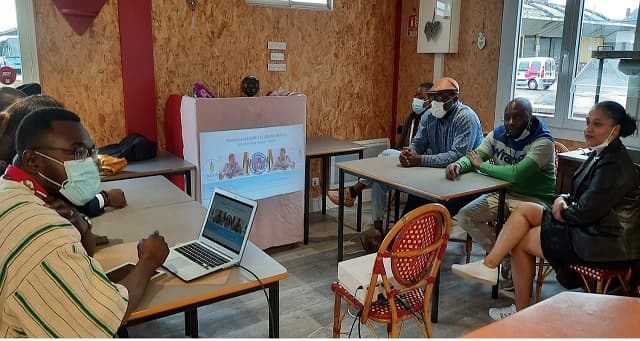 Togo-On transporte nos « togolaiseries » en France