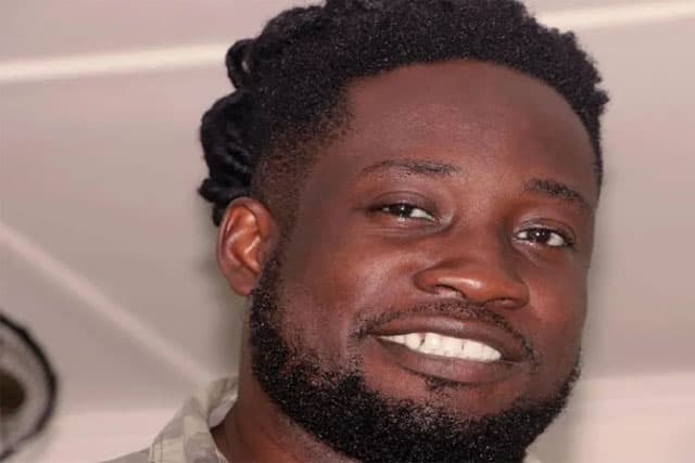 Togo : Le véhicule de Djifason vandalisé, une somme d’argent emporté