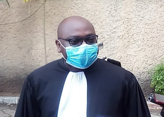 Affaire Ferdinand Ayité & co : Les explications pédagogiques de Me Elom Kpade ce matin suite à la sortie du Procureur de la République hier sur la TVT