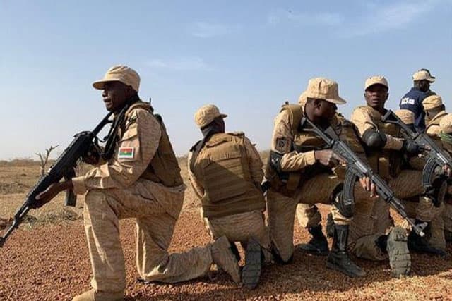 Togo : Des hommes armés observés à la frontière Togo-Ghana