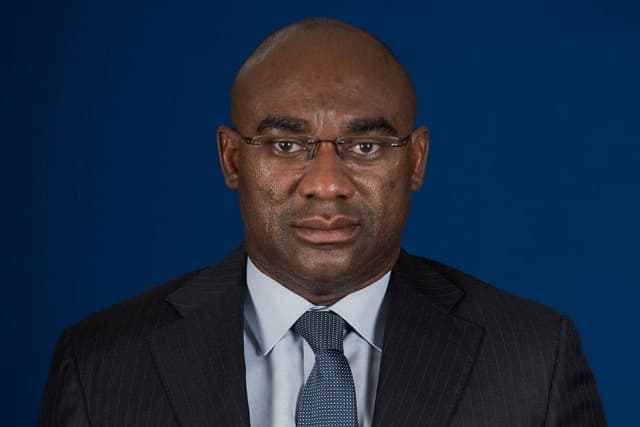 Togo/ : les agents doublement fonctionnaires ;  Kokoroko n’en veut plus dans son ministère