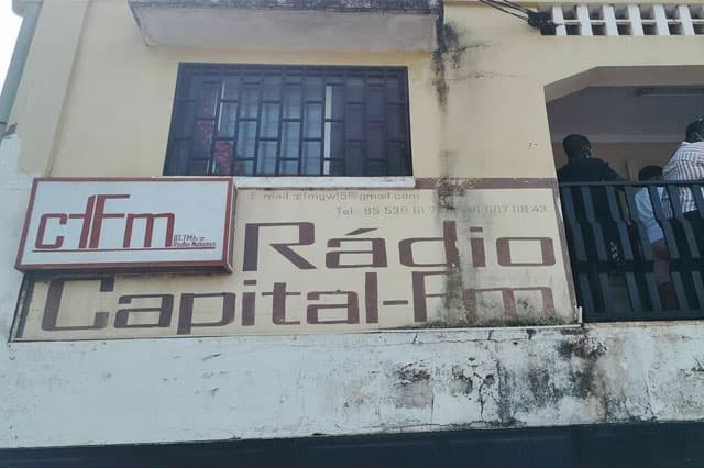 Guinée-Bissau : encore des tirs entendus dans la capitale, une radio privée prise pour cible ; trois blessés