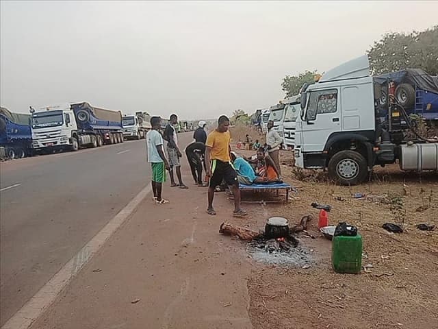 Sanctions de la CEDEAO : l’UCRAO monte au créneau