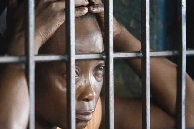 Libération des prisonniers politiques : Encore un acte manqué