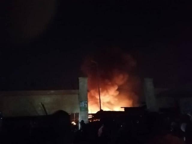 Togo/Urgent : le marché de Hanoukopé en feu