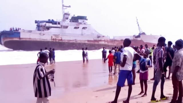 Togo/un navire échoue au bord du littoral : ce qui s’est passé