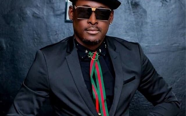 Togo/Showbiz: Molare ne s’installe pas à Lomé pour notre plaisir mais pour faire du business