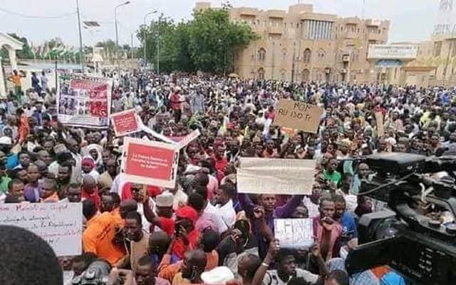 Niger-Vent de panique sur la Macronie et sur Bazoum, l’homme lige de la françafrique