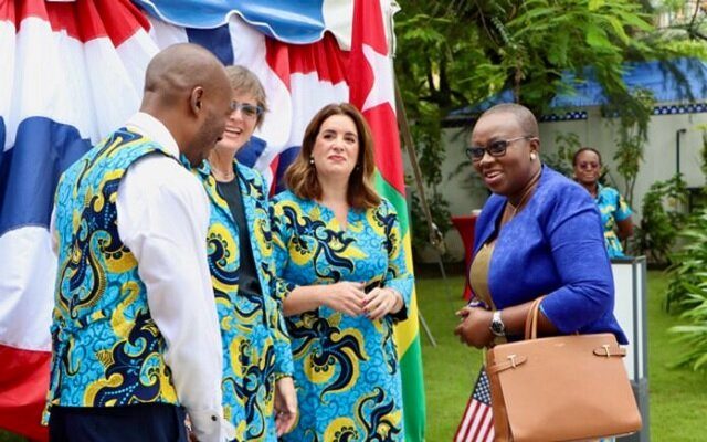 Togo : 21 volontaires du Corps de la Paix débutent leur mission