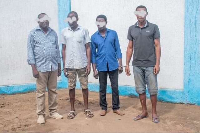 Togo : un groupe de malfaiteurs interpellés par la police ; ils dépouillent les passagers dans les taxis