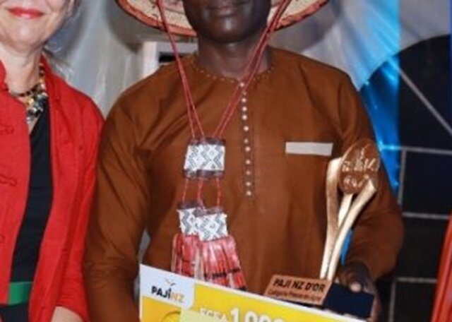 Togo/Pierre-Claver Kuvo lauréat du prix africain de journalisme d’investigation Norbert Zongo