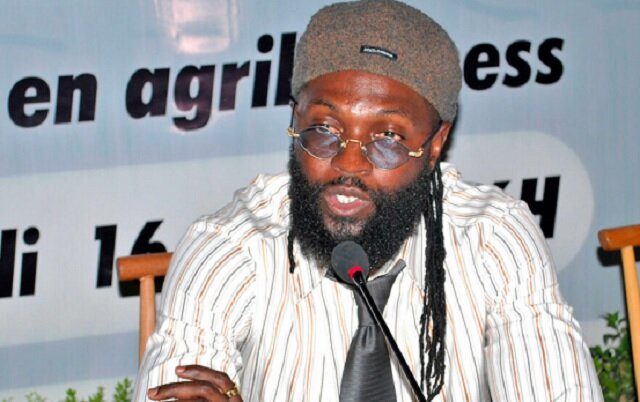 Togo : Sheyi Emmanuel Adebayor :  » je suis très loin de la perfection, mais… »