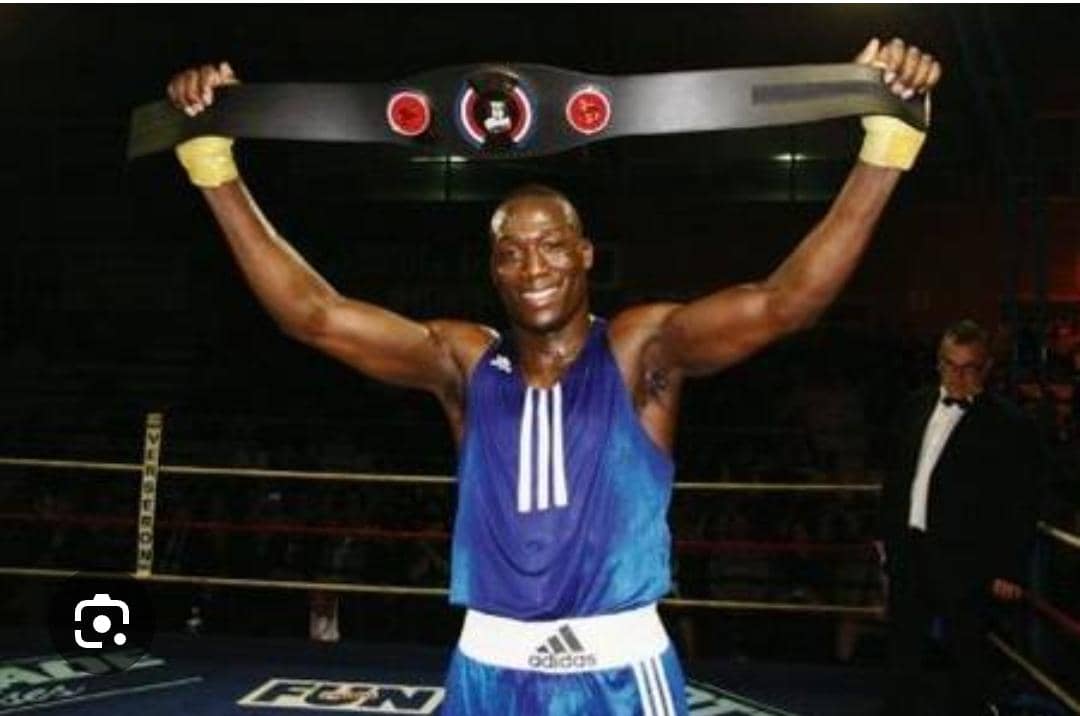 Un boxeur togolais voit s’envoler ses chances de participer aux  JO Paris 2024 pour non-paiement des frais