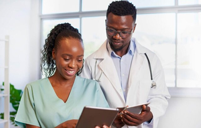 Togo : L&rsquo;OPS-Afrique soutient la nouvelle tenue vestimentaire dans le secteur de la santé et propose des mesures contre la corruption