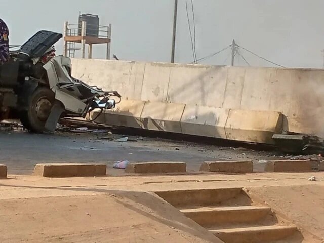 Togo, pays tout risque après les immeubles, une passerelle fait plusieurs morts un audit s&rsquo;impose à Agbata, Assigamé, Lycée, Adétikopé…