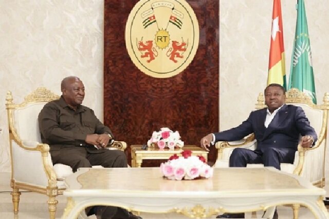 Ghana : exit le gaspillage, consécration des privilèges coûteux chez le voisin 