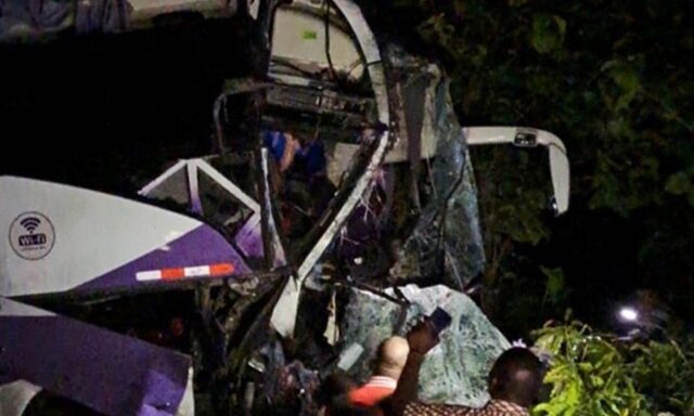 Togo/Grave accident à Atakpamé : un bus percute un poids lourd, plusieurs blessés