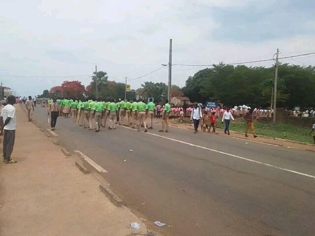 RN1 à Sotouboua paralysée pour cause d&rsquo;entraînement de défilé : la gouvernance à l’épreuve du bon sens