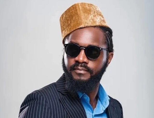 Interview d’Aamron : « Ils ont passé du temps à me passer à tabac ; j&rsquo;avais les pieds enflés… »